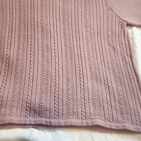 Blouse - Picture 2 of 4